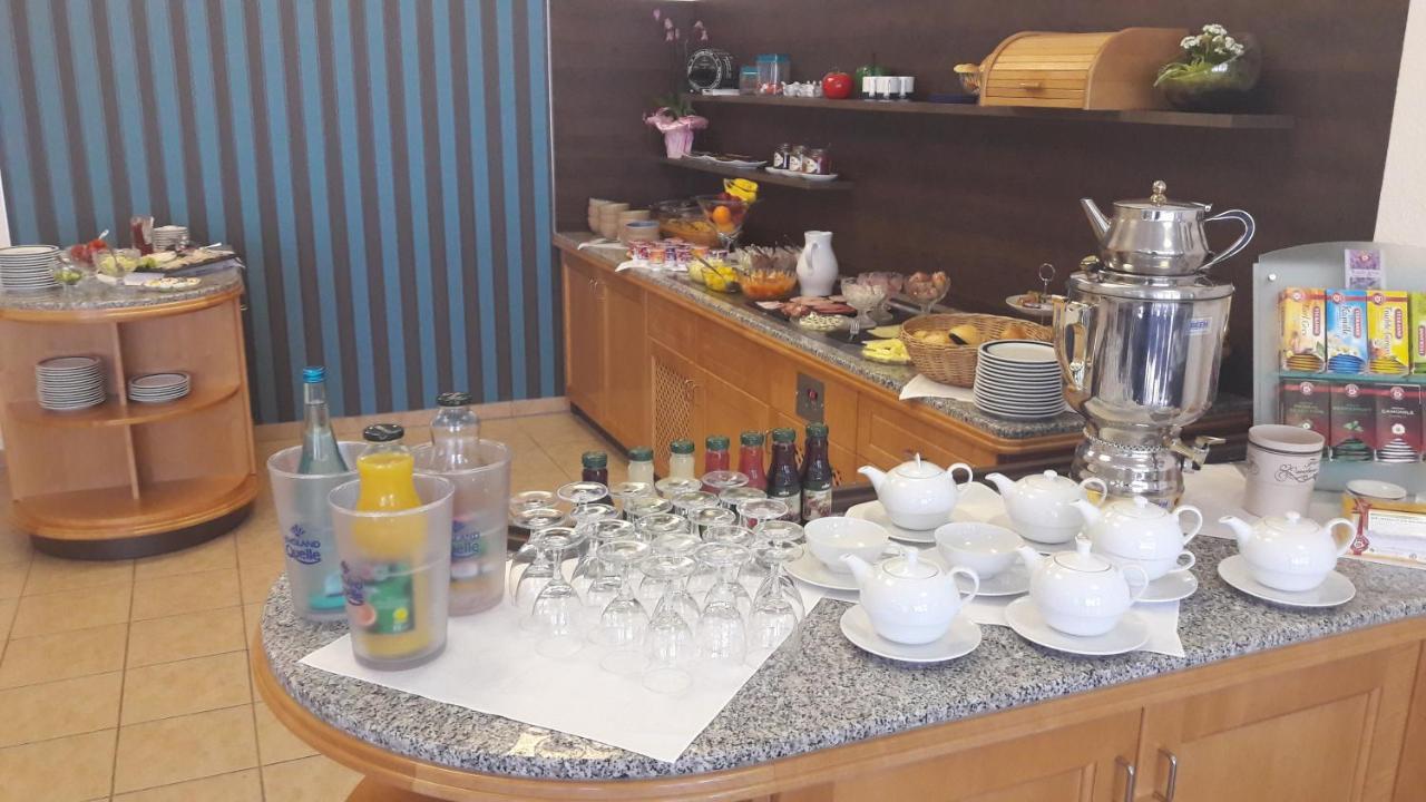 Hotel Schloemer 克洛彭堡 外观 照片
